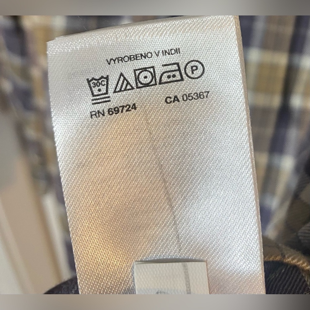 Columbia Shades of Brown Plaid Long Sleeve Button Up Shirt, Size M - Picture 7 of 7